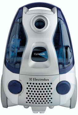 Electrolux Bagless Vacuum Cleaner ZCX6412