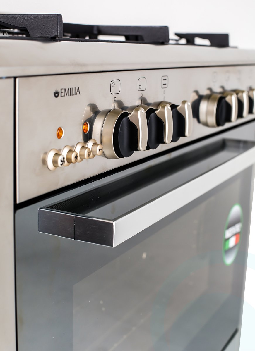 emilia upright gas cookers