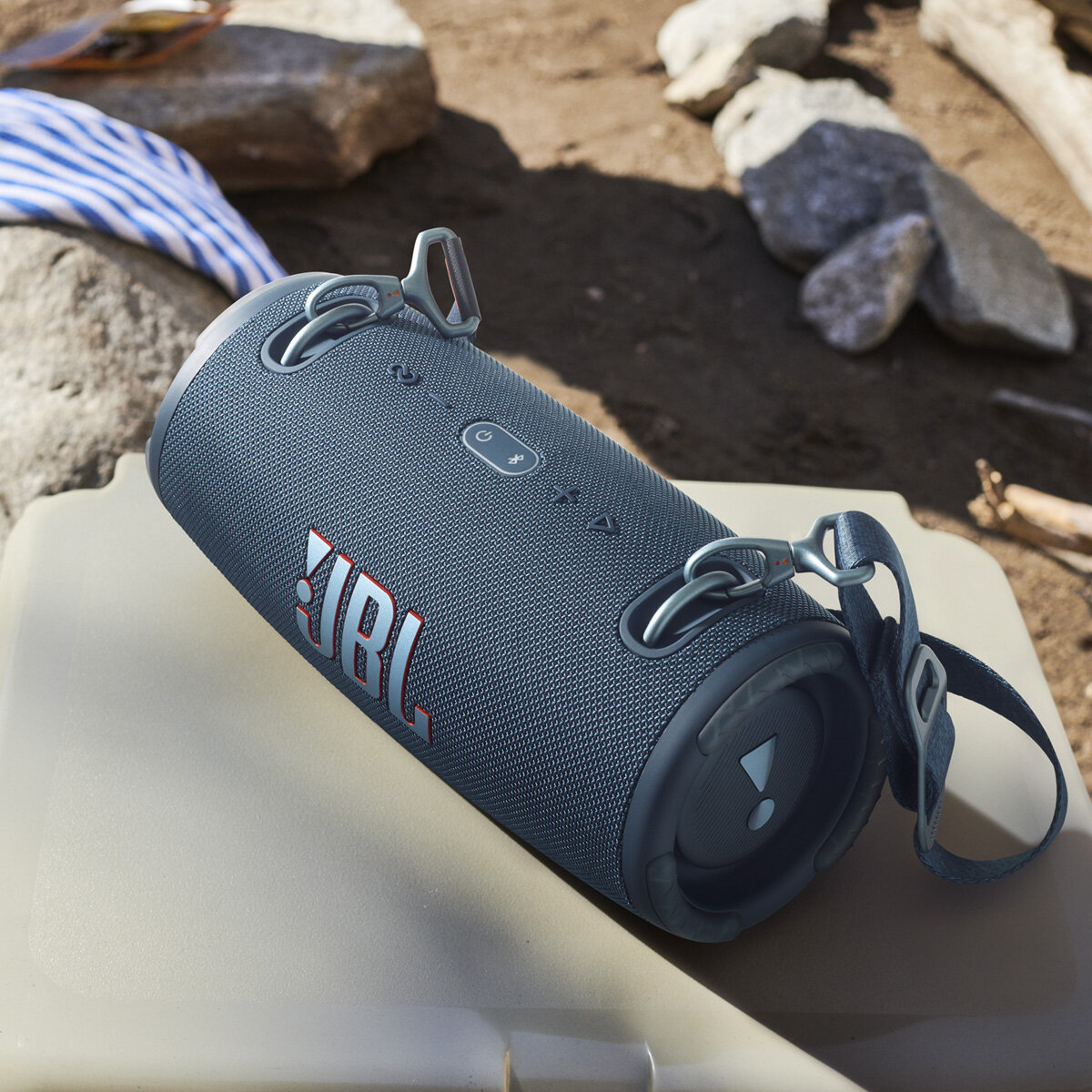 jbl xtreme 3 portable waterproof bluetooth speaker