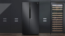 LG 679L Side by Side Flat Door